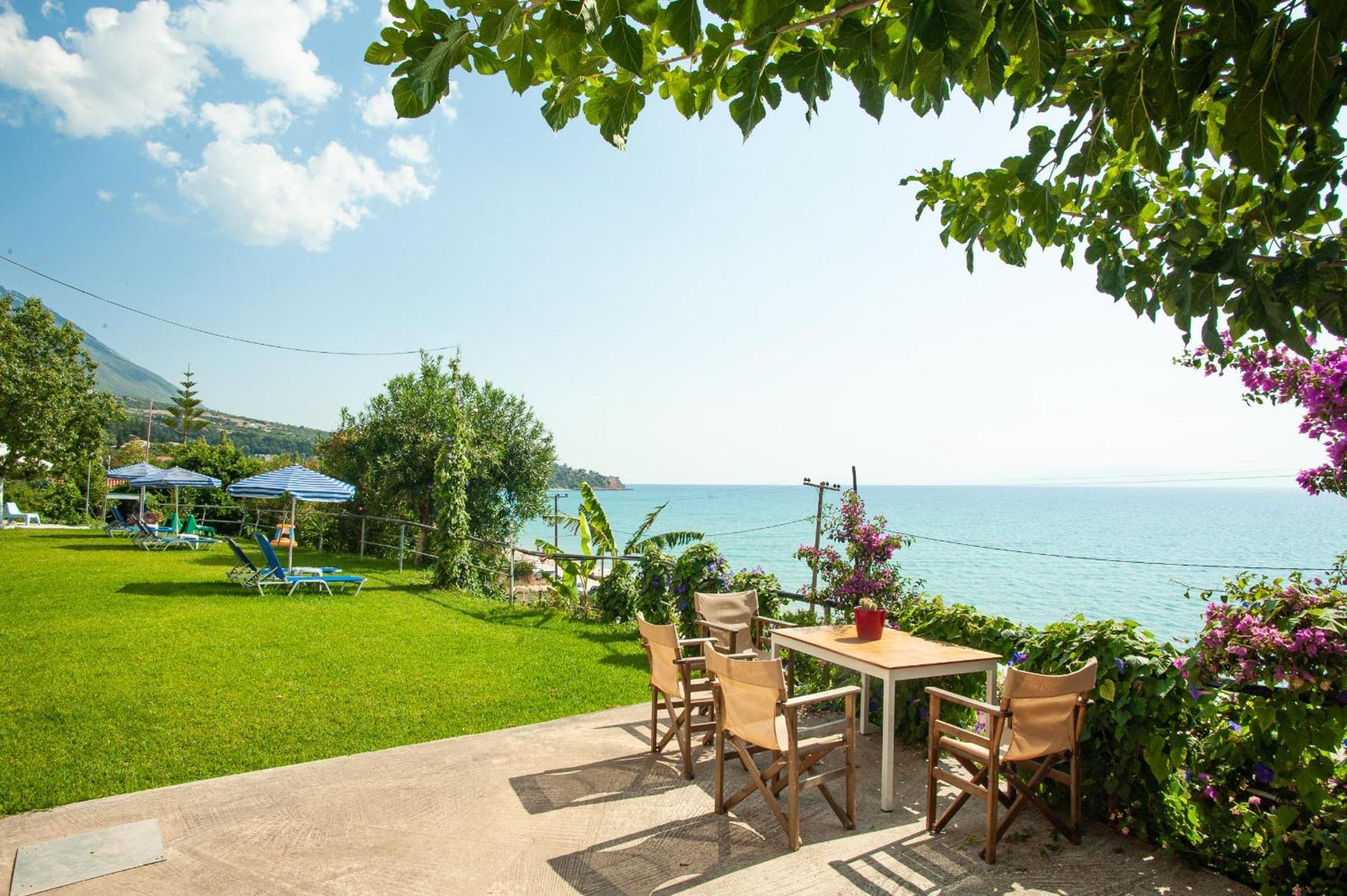 Rosa'S Beach Studios Λουρδάτα Εξωτερικό φωτογραφία
